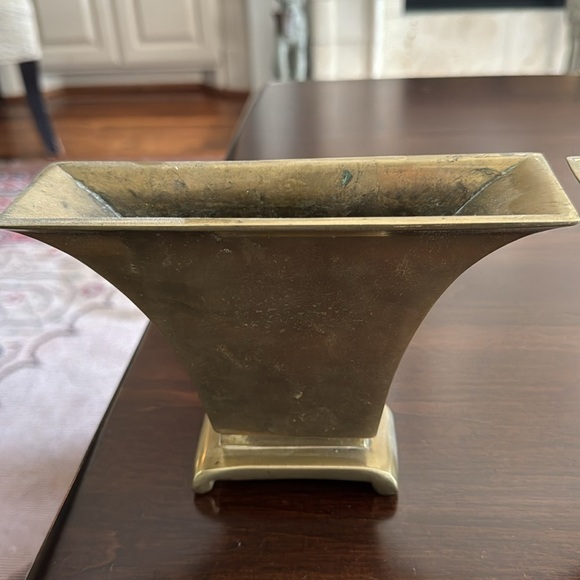 Rare Vintage Pair 2 Chinese Solid Brass Early 20th C. Chinese Vessels/Vase/Decor - Picture 4 of 8